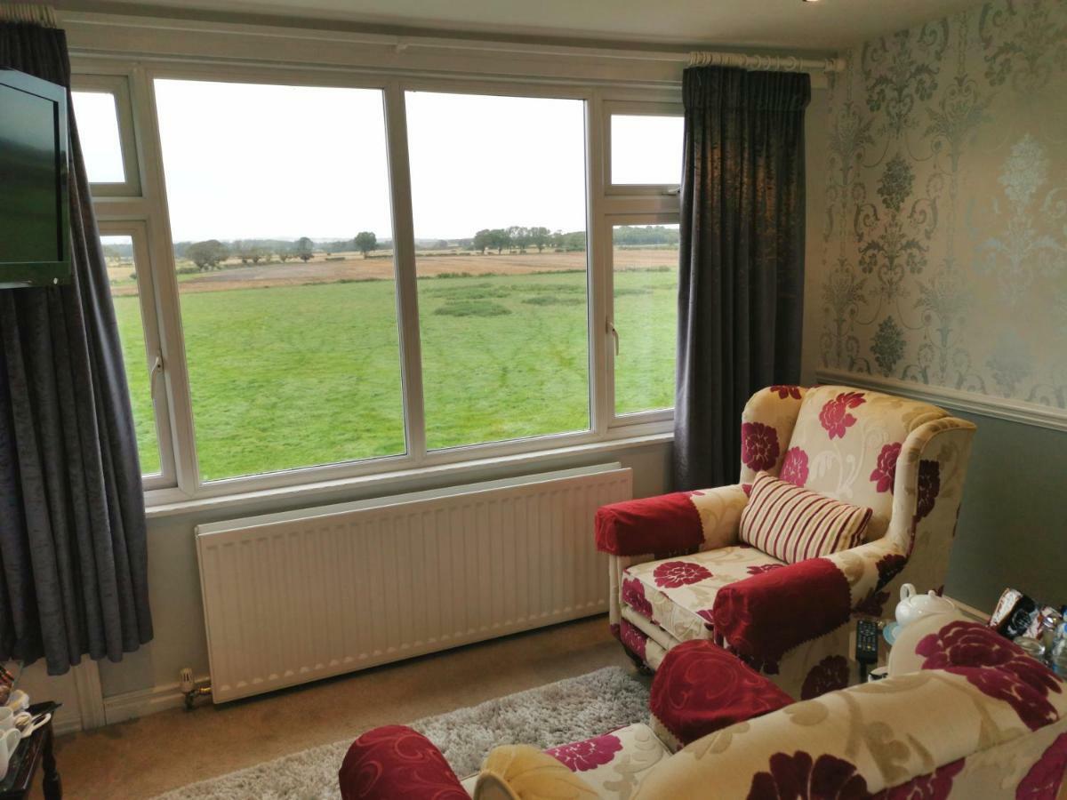 Northumberland Cottage B&B Acklington Ngoại thất bức ảnh